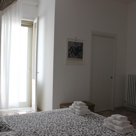 B&B A Casa Di Paola Lecce Kültér fotó